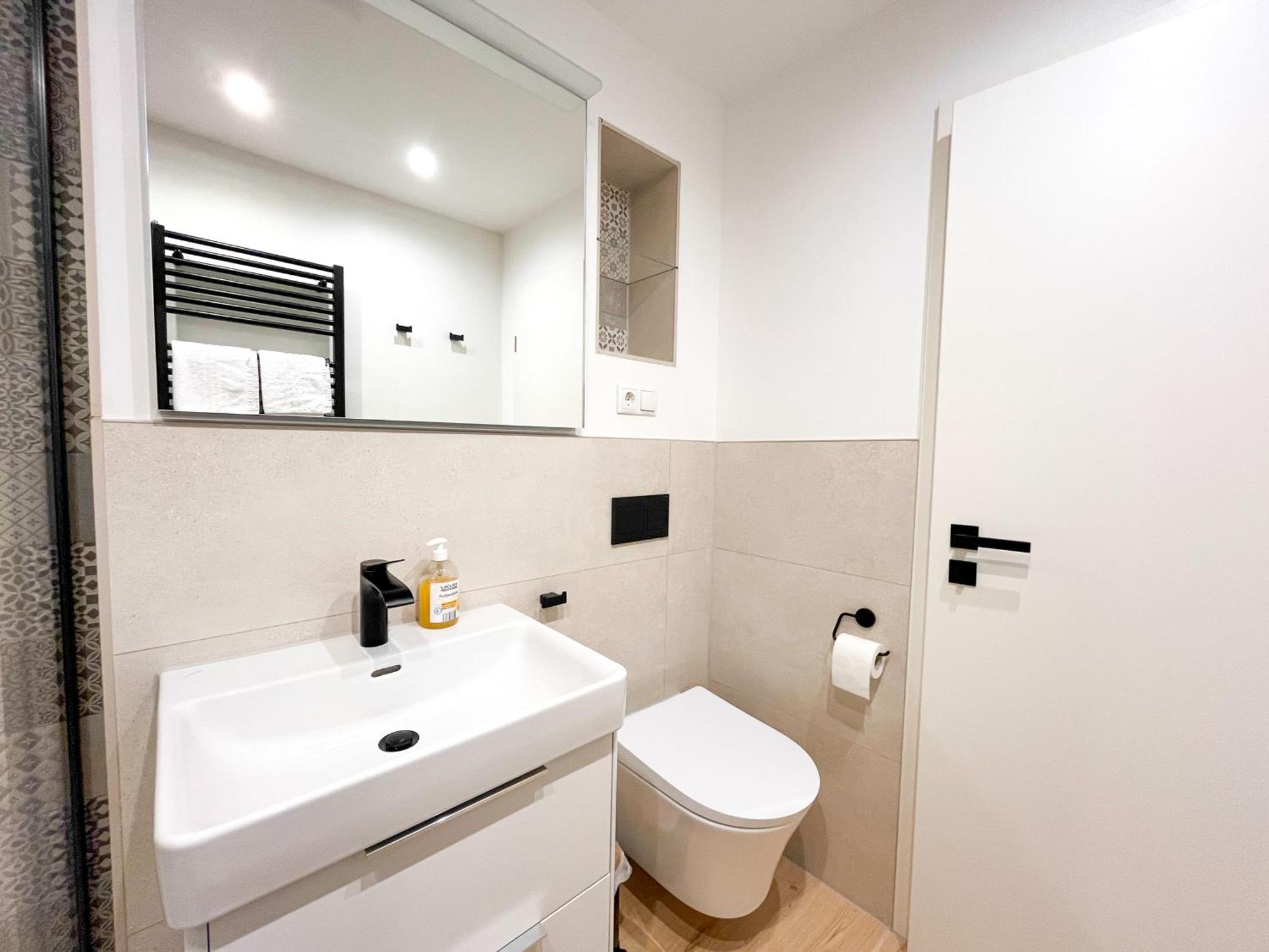 Patama Karli Suite - Zentrales City-Feeling Nahe Suedvorstadt, Uniklinik لبسيا المظهر الخارجي الصورة